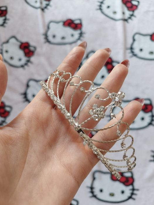 Korona/tiara Claries