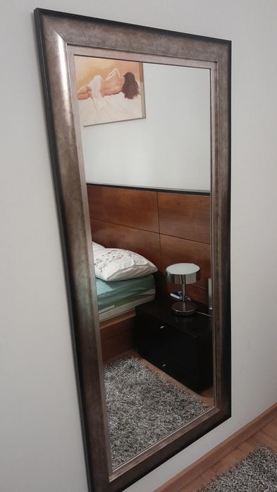 Espelho de sala com moldura  alta qualidade