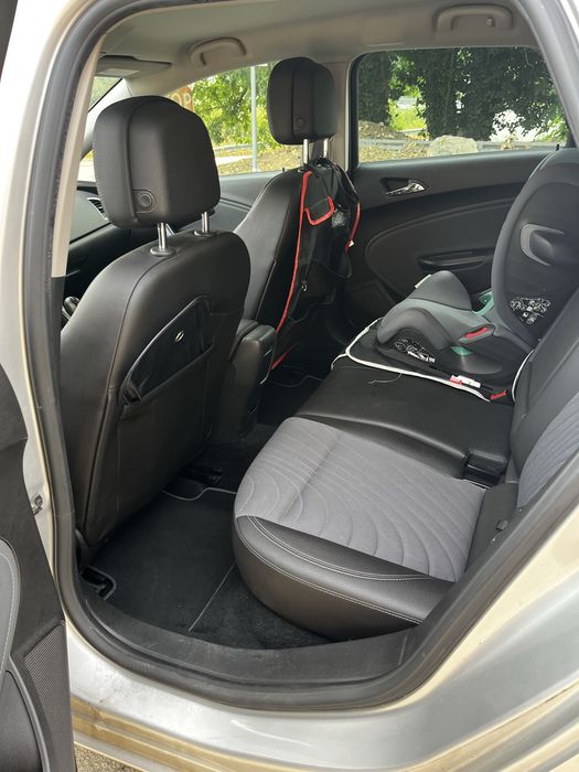 Opel astra ST cosmos 1.6 CDTI 136cv