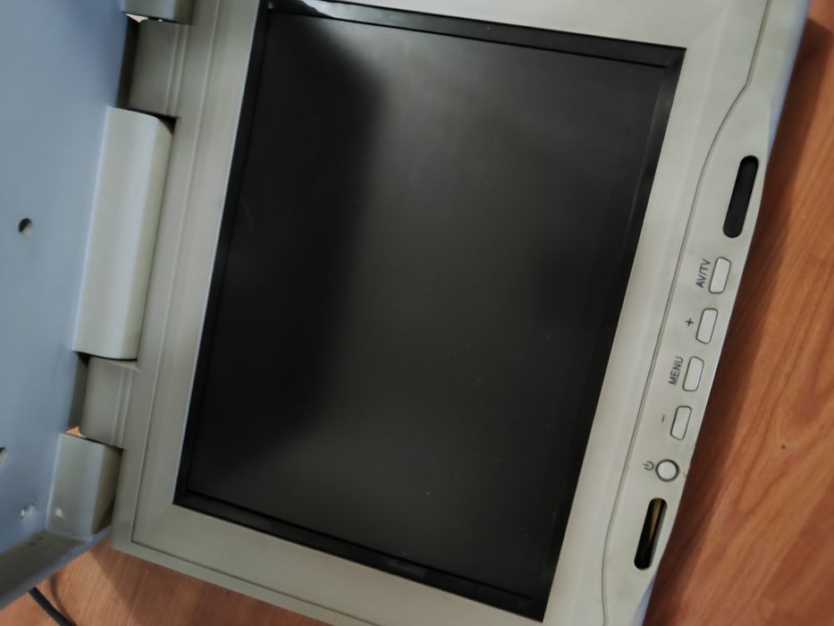 Телевизор откидной монитор TFT LCD в автобус