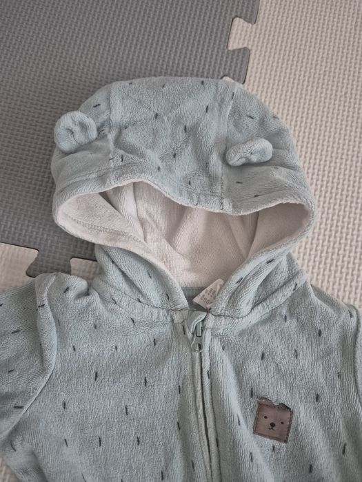 Pajac chłopięcy h&m welurowy 68 cm