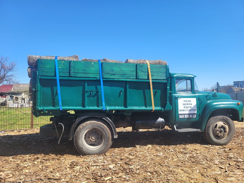 Дрова акация, сосна, дуб, ясень