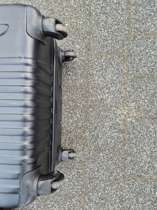 Dunlop Walizka duża na 4 kółkach S jakość.