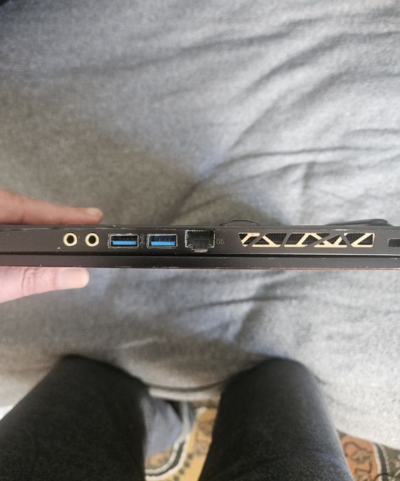 Ноутбук MSI GS65 Stealth  (i7-9750H | 32Gb | 512Gb SSD | Nvidia RTX 2080 8Gb)