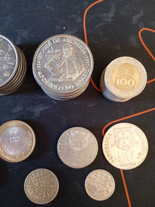 Lote moedas, e nota, Portuguesas e Estrangeiras