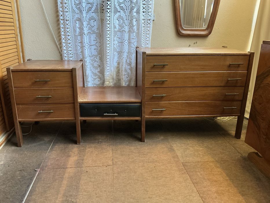 Movel de gavetas vintage