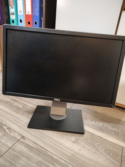 Monitor DELL 24 cale