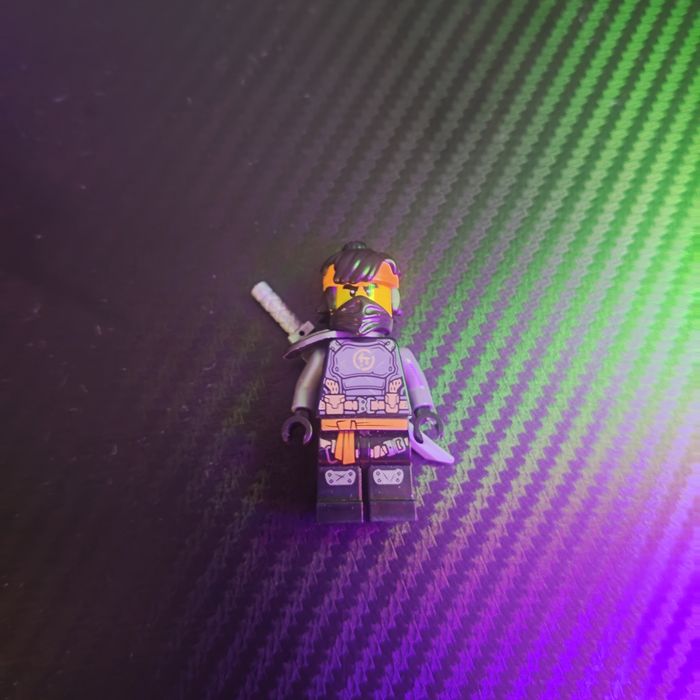 LEGO ninjago cole the island minifigurka
