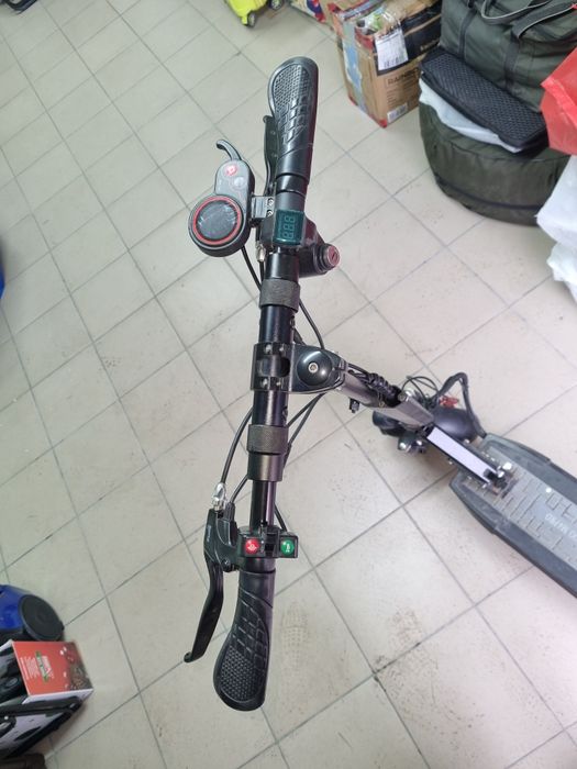 Електросамокат KUGOO M4 PRO