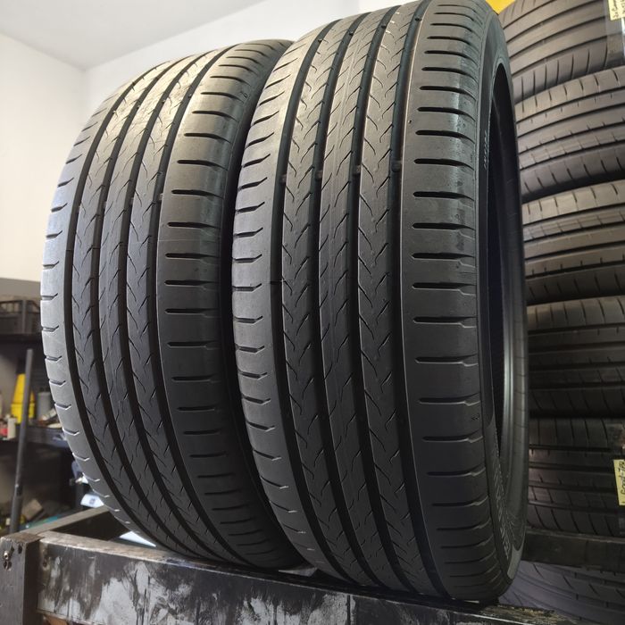 235/45/21 XL Sprzedam parę opon letnich Continental