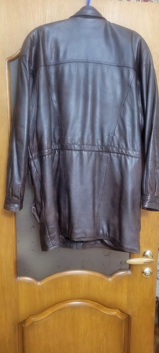 Кожаная куртка  осень-зима