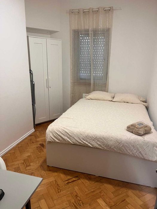 Quarto para uma pessoa - Odivelas