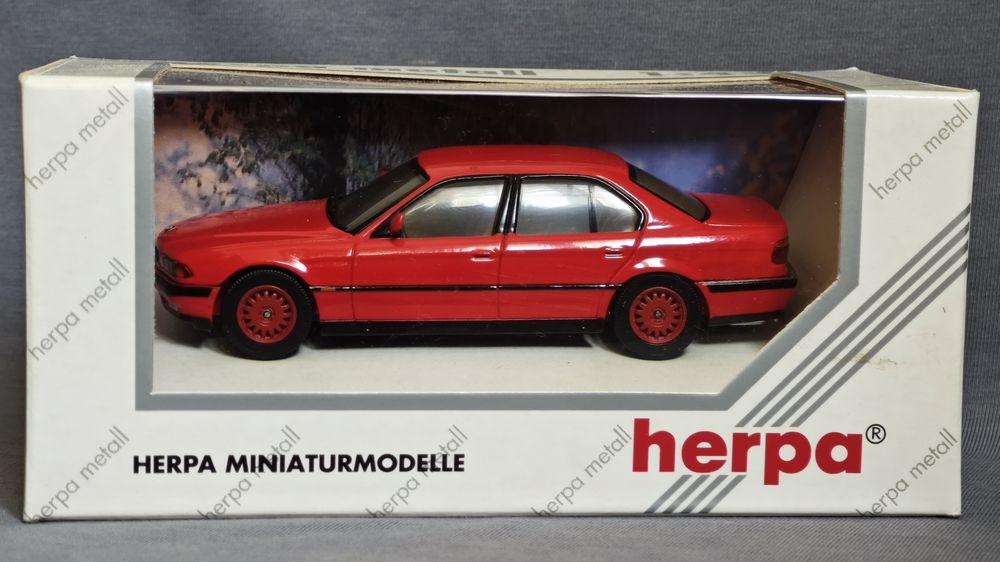 Модель 1/43 BMW 740i E38 (Herpa): 3 495 грн. - Машинки Харьков на Olx