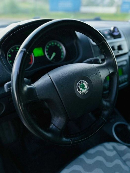 skoda fabia 1.2 htp 2009 - LEIA A DESCRIÇÃO!