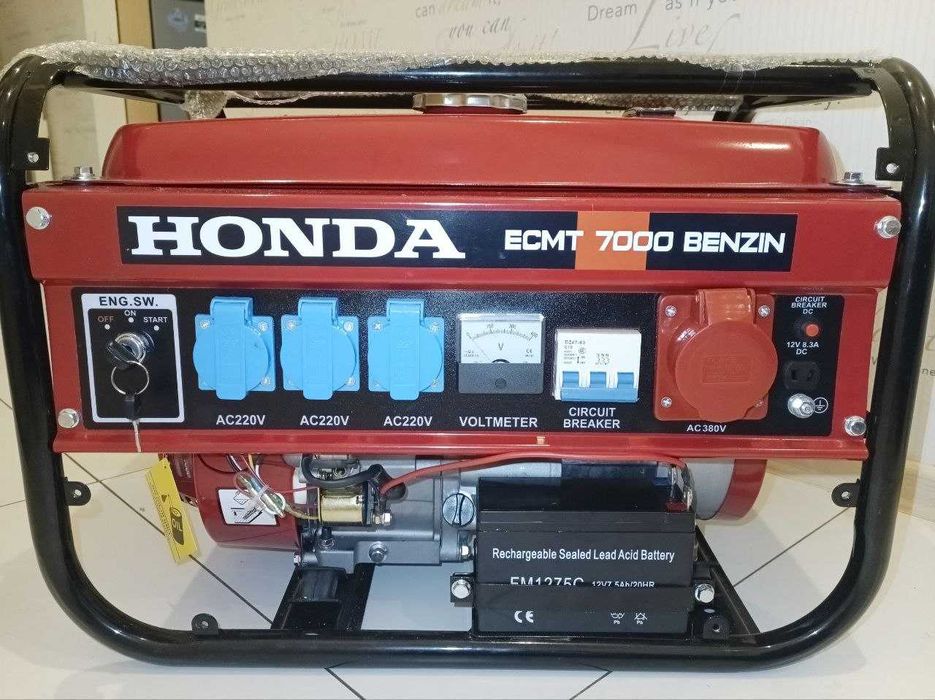 Генератор Honda новий!