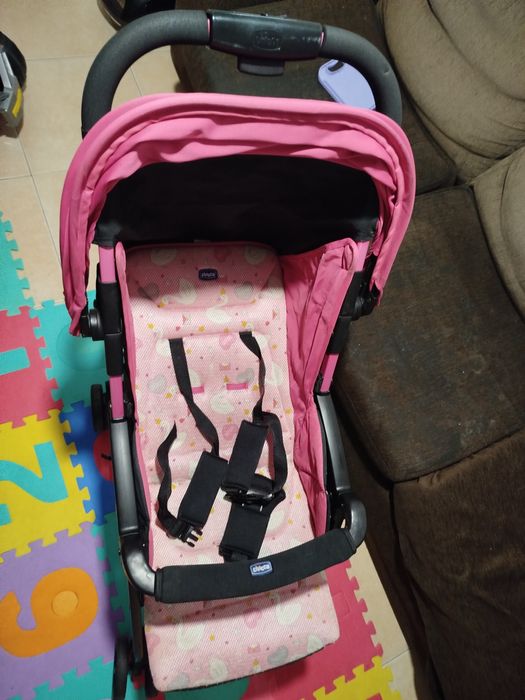 Stroller436898891606282241