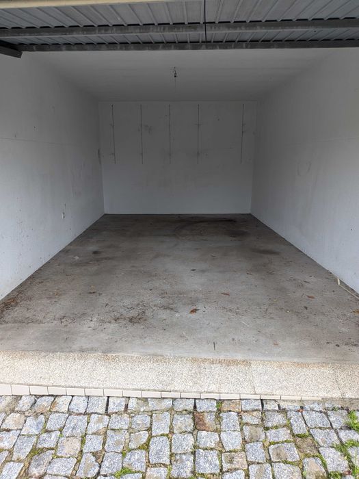 Apartamento T3 com Garagem - Reguenga