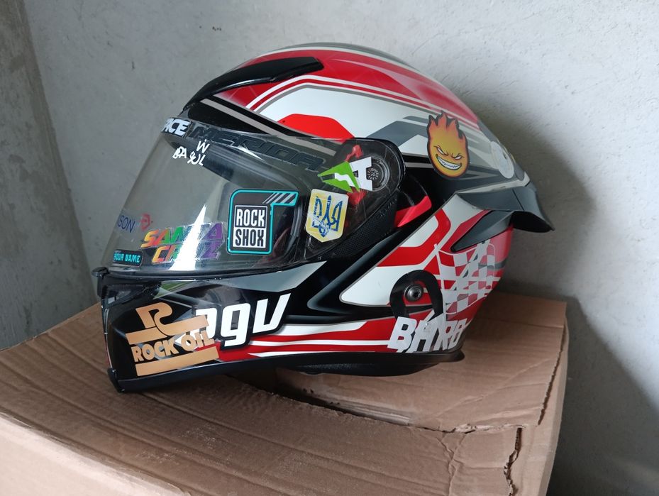 Мотошолом agv k5