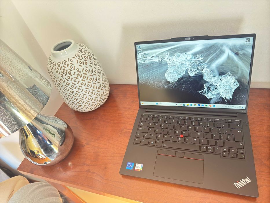 Lenovo ThinkPad E14 Gen5-i7 1355U/24GB RAM/512GB SSD/Warranty until Apr 202764284458957442122