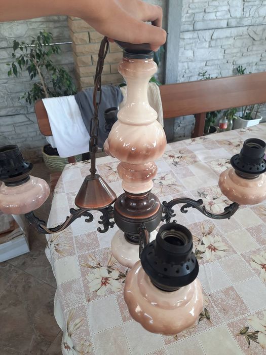 Люстра  4 лампы фарфоровая