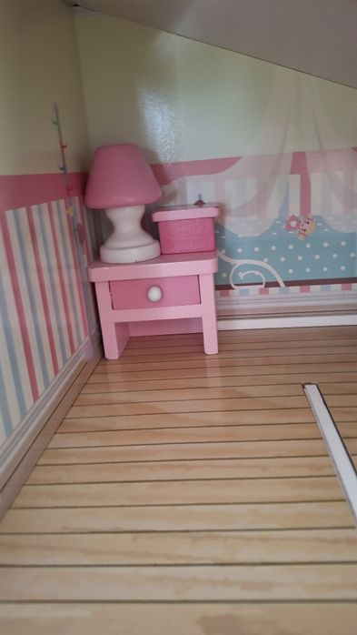 Ogromny domek dla lalek Monika