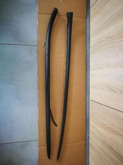 honda civic vii listwa czołowa przy szybie przód 5d