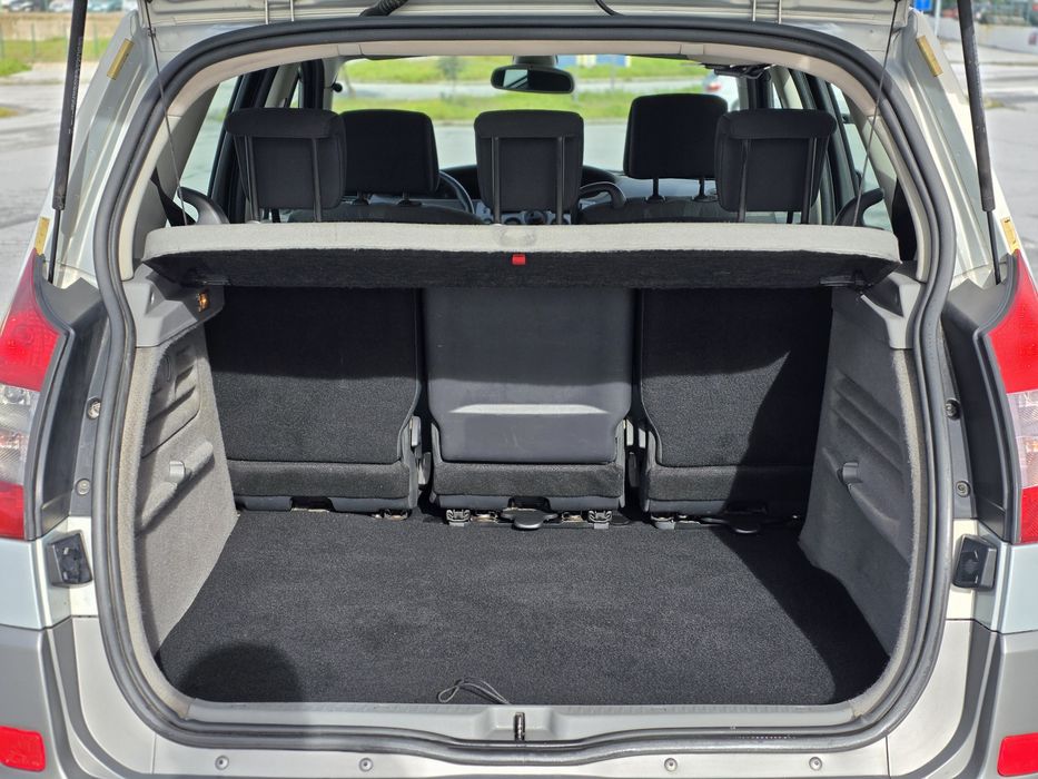 Renault Scénic 1.5 dCi (2004)