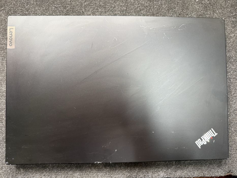 Portatil Lenovo E15 15.6’ i5 11th 16GB RAM 512GB M2