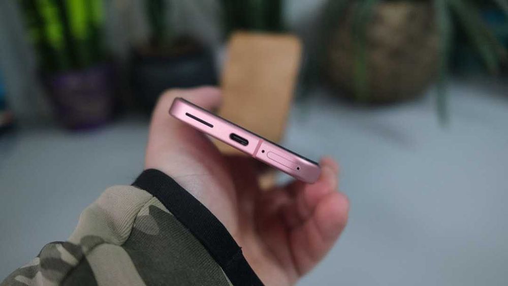 Google Pixel 9 12/128GB (Peony) Neverlock