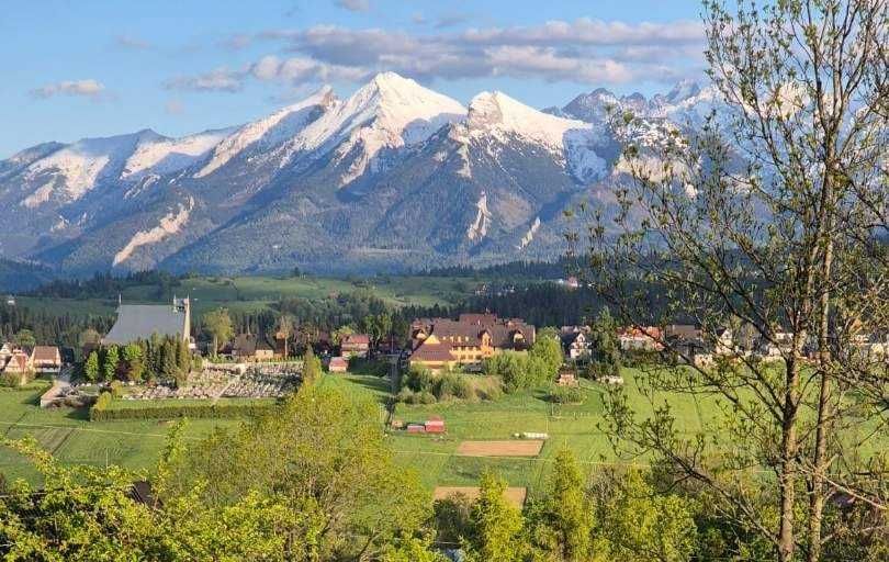 luksusowy dom z jacuzzi, sauną, z widokiem na Tatry, Bukowina