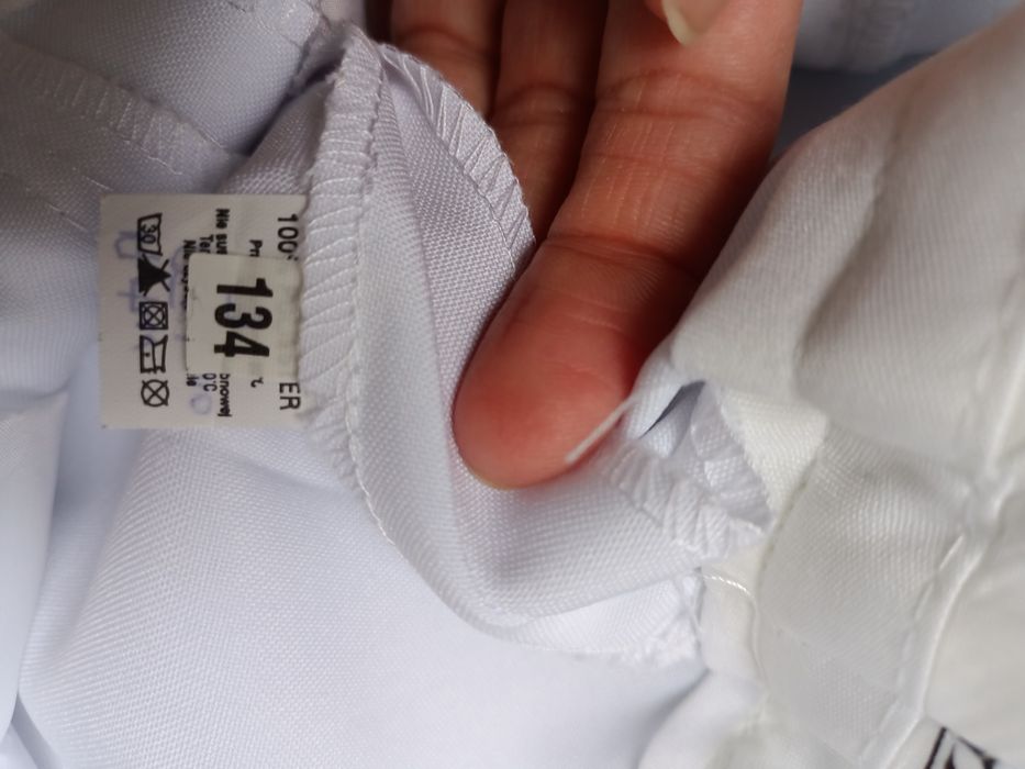 Strój komunijny chłopięcy 134 cm