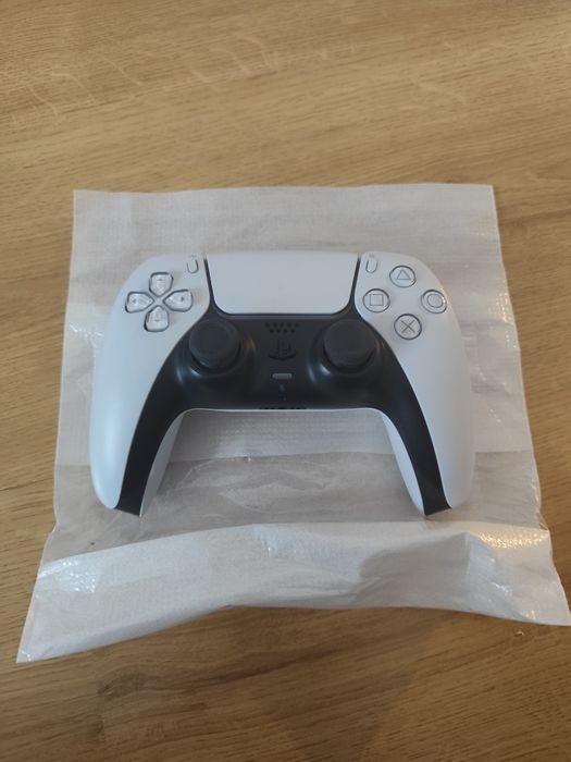 Pad ps5 uszkodzony dryf analoga