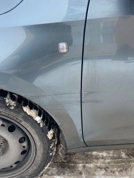 Шкода Рапід 2014 року 1.6tdi тільки для військових