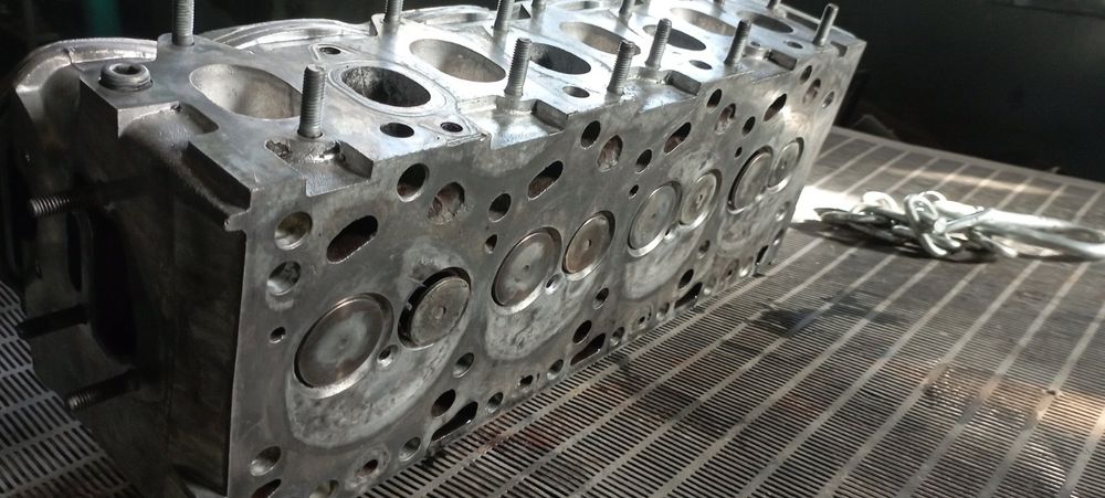 ГБЦ головка голова двигателя 2.8 тди Фиат Дукато Ивеко Дейли