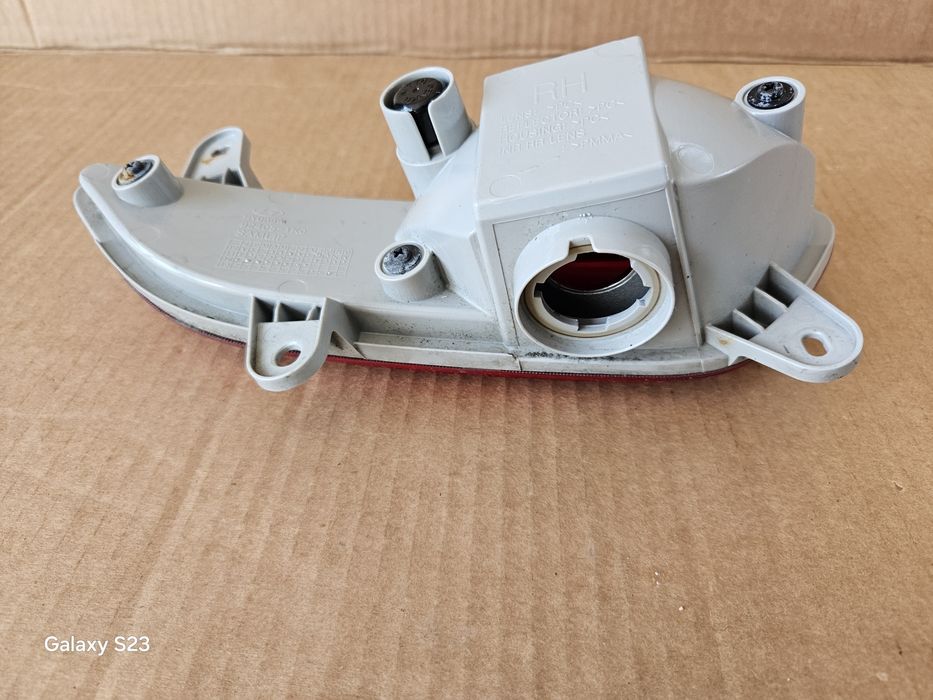 Hyundai ix20 lampa prawa tył tylna przeciwmgielna Europa
