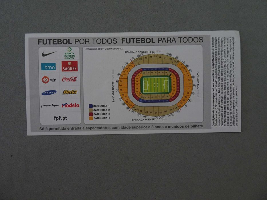 Bilhete de futebol Portugal Hungria Jogo de qualificação Campeonato do Mundo Fifa 2010 - 10 outubro 2009 nº 12