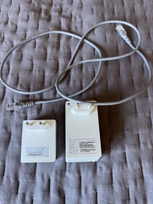 Extensor WiFi TP-Link AV600 + cabo de rede