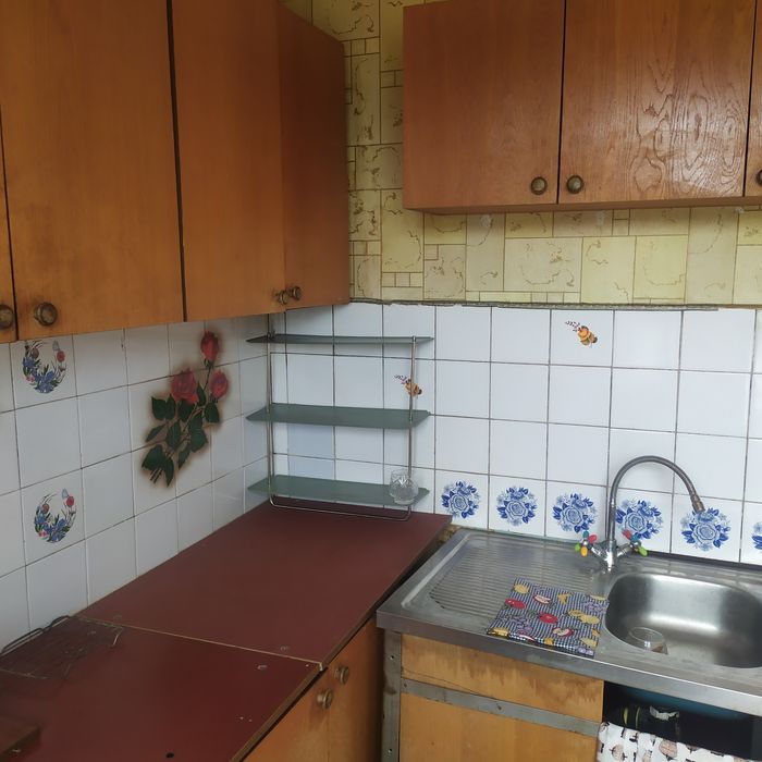 Продається 1-кім квартира в Хортицькому мер.Ціна 12500уе.