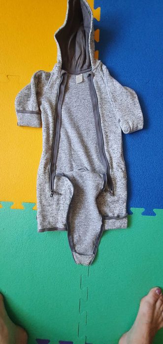 Теплі чоловічки по 50 грн / річ (4-6, 6-9 місяців)