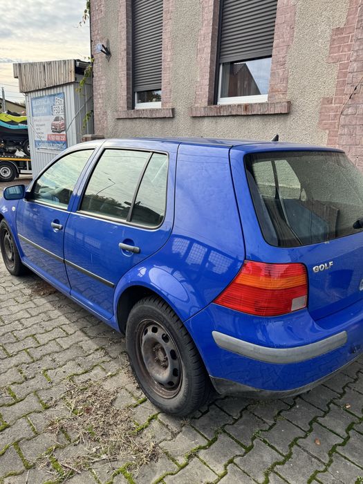 Volkswagen Golf IV