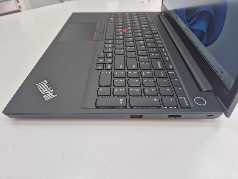 Lenovo ThinkPad E15 Inte i5 11 generacja Dysk 480gb ssd Pamięć 16gb Windows Gwarancja