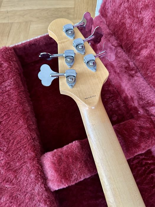 Lakland 55-94 Deluxe, made in USA, 2008, 4kg!