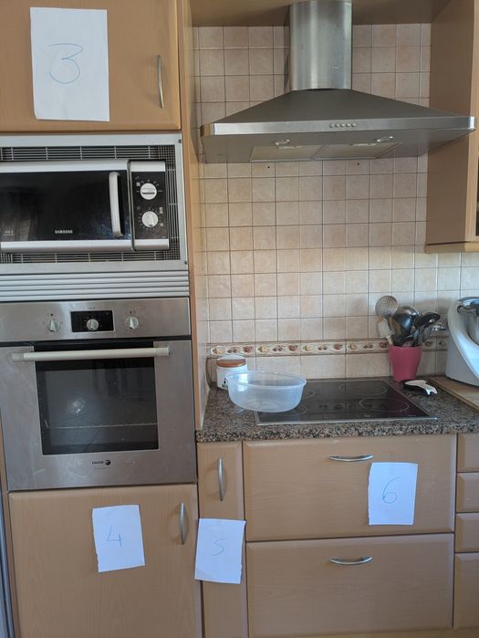 Vendo forno a trabalhar bem