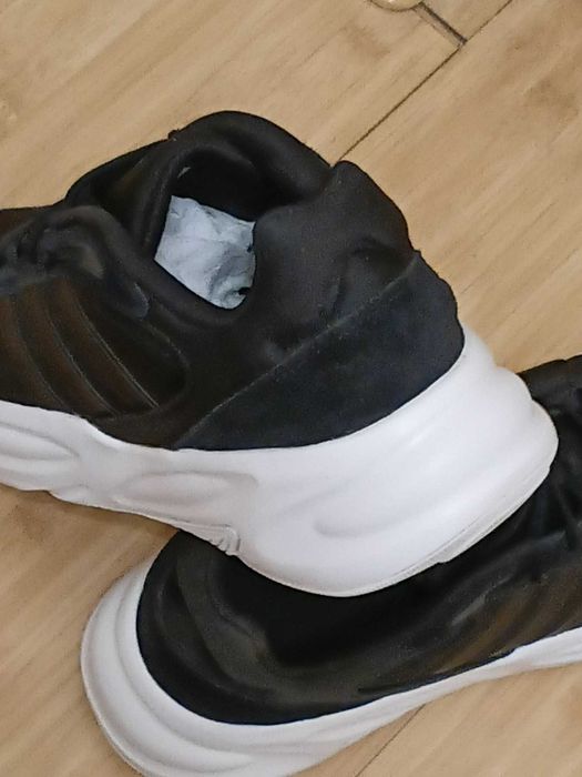 кросівки адідас ozelle cloudfoam