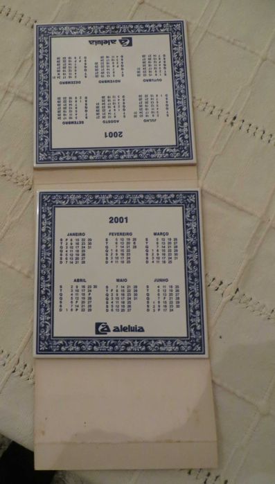 Calendário 2001, 2 azulejos, pintados à mão Cerâmicas Aleluia