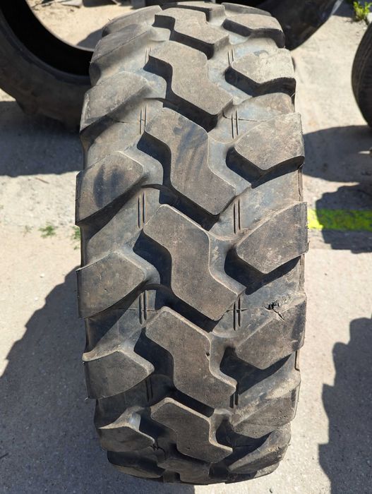 14.5r20 365/80R20 Camso MPT 553R opona przemysłowa