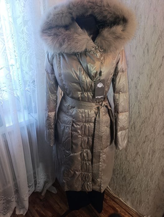 пальто жіноче з пухом