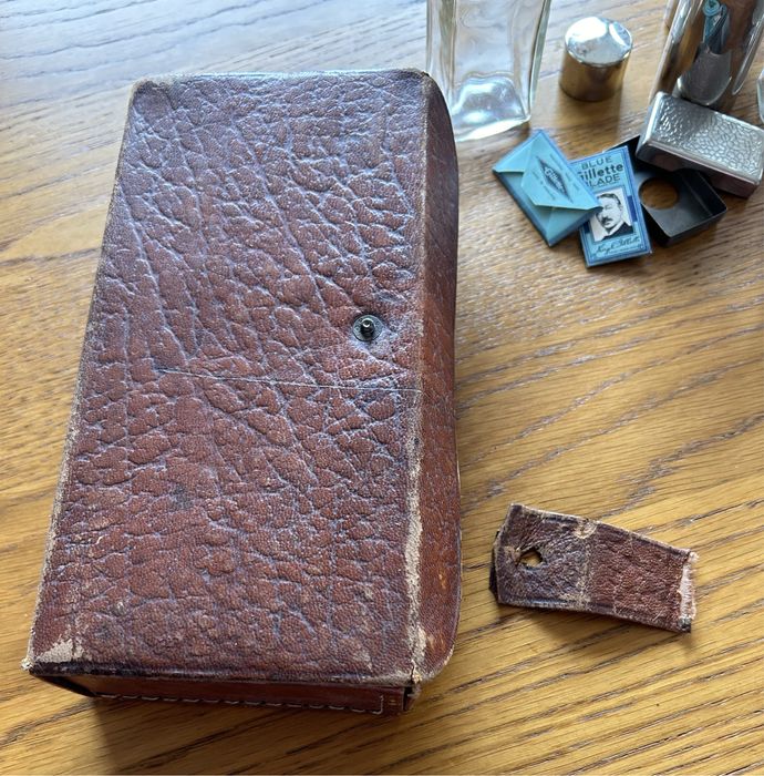 Estojo de toilette antigo masculino