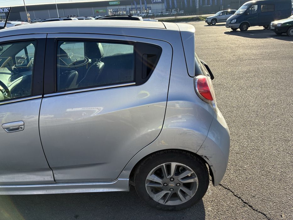 Chevrolet spark ev 2016