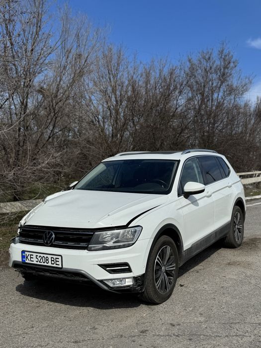 Продам Volkswagen Tiguan